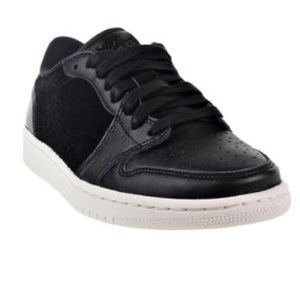 Nike Air Jordan 1 Retro Low Black/Sail ao1935-001